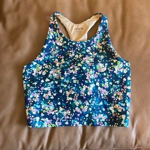 Super cute workout top